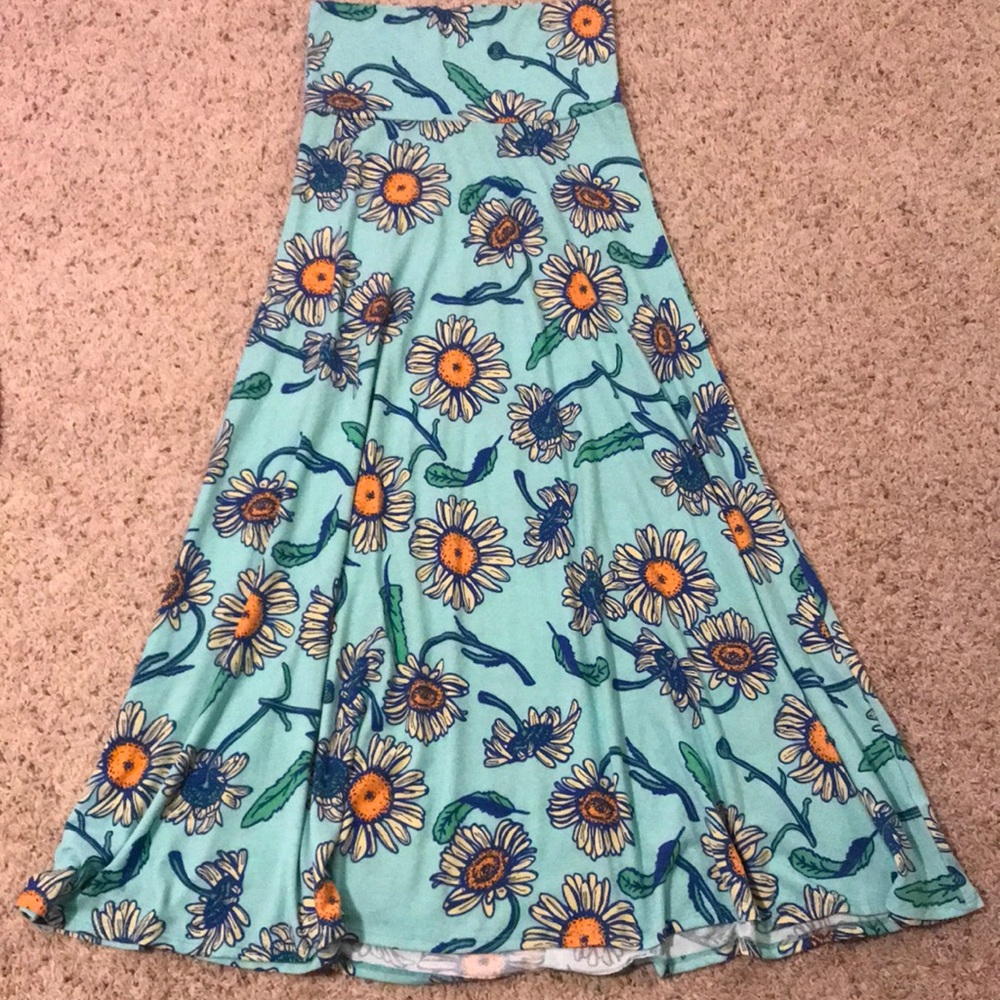 Lularoe long max skirt size xs